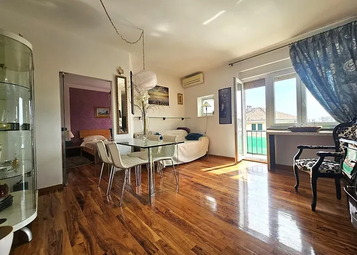 Purple Apartamento Split