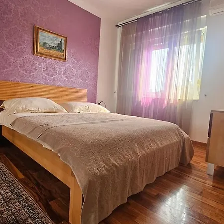 Purple شقة